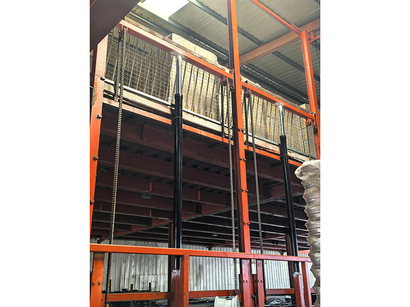 韩强智能液压货梯：高效货物运输的理想之选